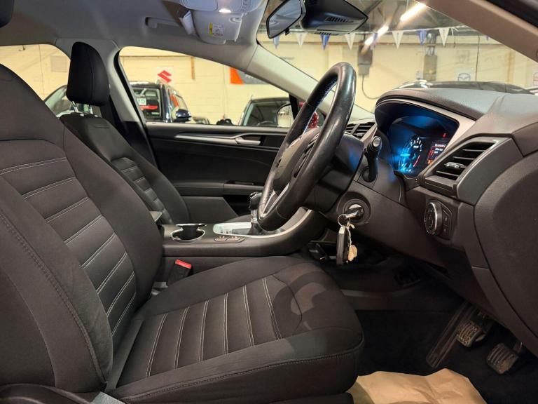 2017 Ford Mondeo 1.5 TDCi ECOnetic Zetec 5dr HATCHBACK DIESEL Manual