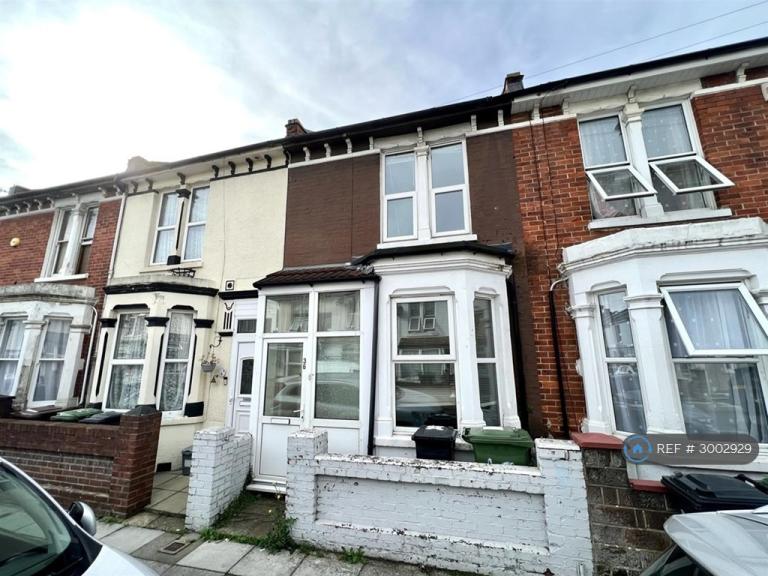 3 bedroom house in Portchester Road, Portsmouth, PO2 (3 bed) (#3002929)