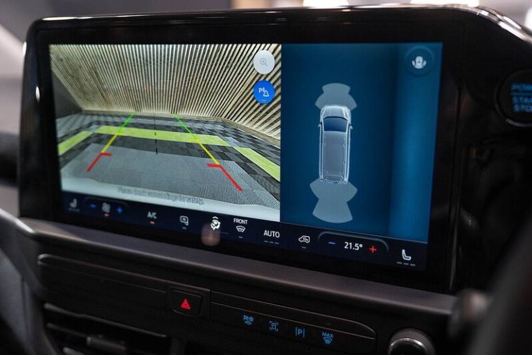  Ford Transit Custom 320 Limited L2 h1 Dciv Ecoblue Crew Cab Diesel Automatic