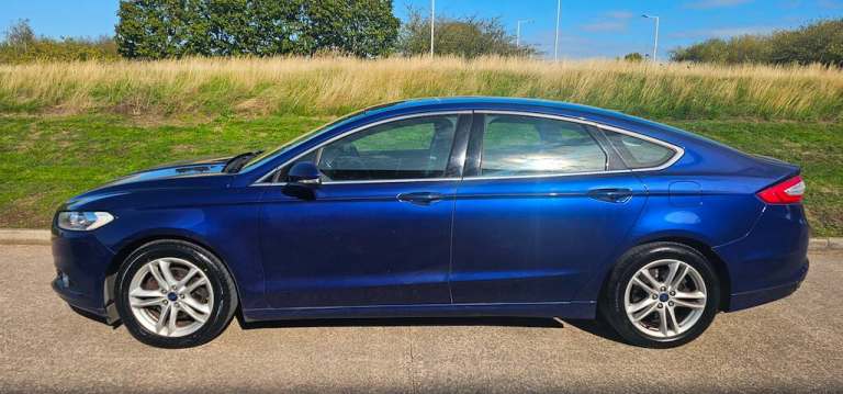 2015 Ford Mondeo TITANIUM TDCI Hatchback Diesel Manual