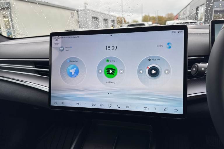 2025 BYD Seal 82.5kWh Excellence Auto AWD 4dr Saloon Automatic