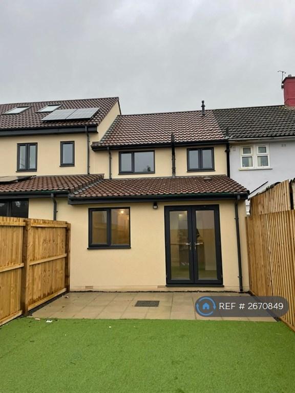 4 bedroom house in Hellier Walk, Bristol, BS13 (4 bed) (#2670849)