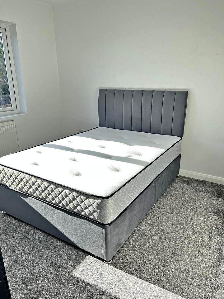INSTANT GRAB ~ Divan 4FT Small Double Bed Base With Mattress & optional storage ~ TODAY DELIVERY