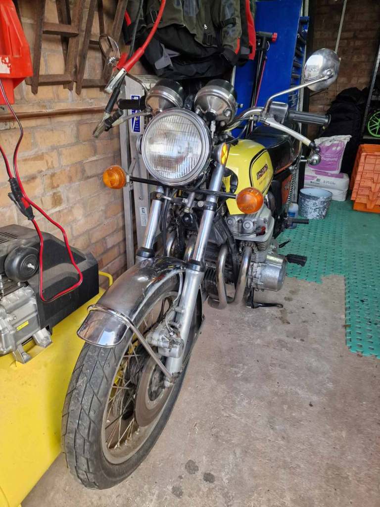 Honda cb750 supersport 