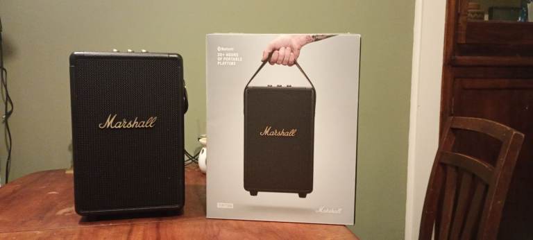 Marshall Tufton Bluetooth speaker, stunning marshall powerful in and outdoor speaker 
