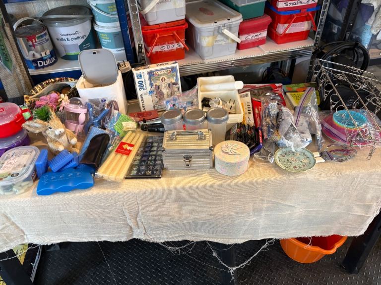 Bric and brac ideal car boot 