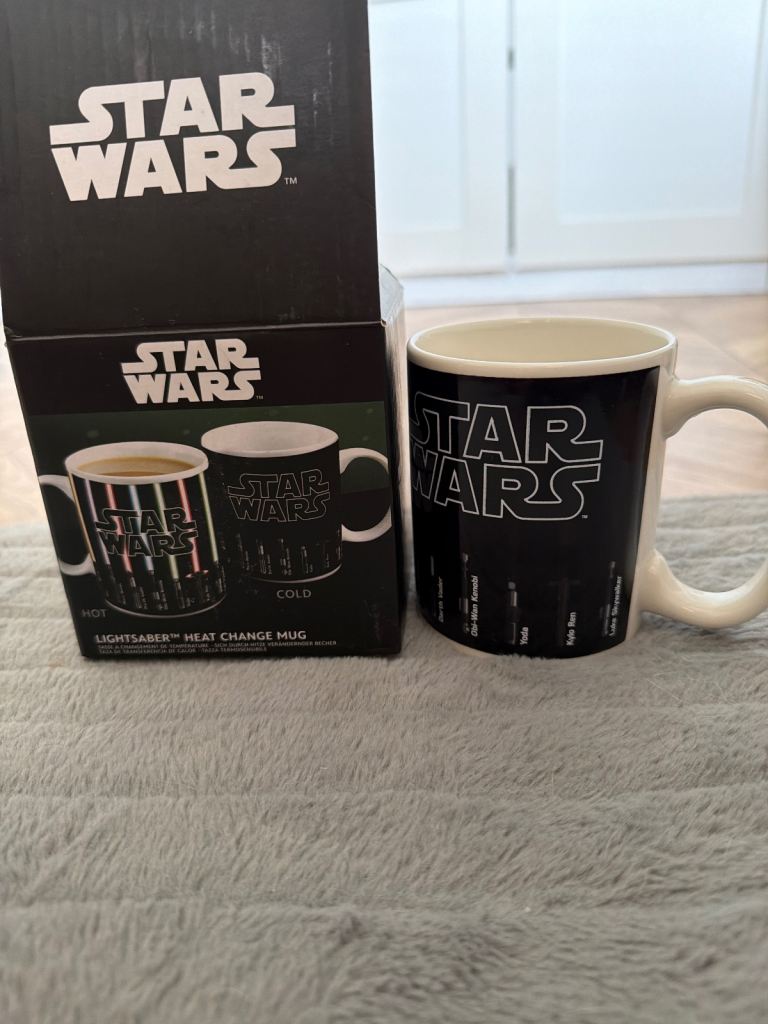 Star Wars Lightsaber Heat Change Mug – Black, New
