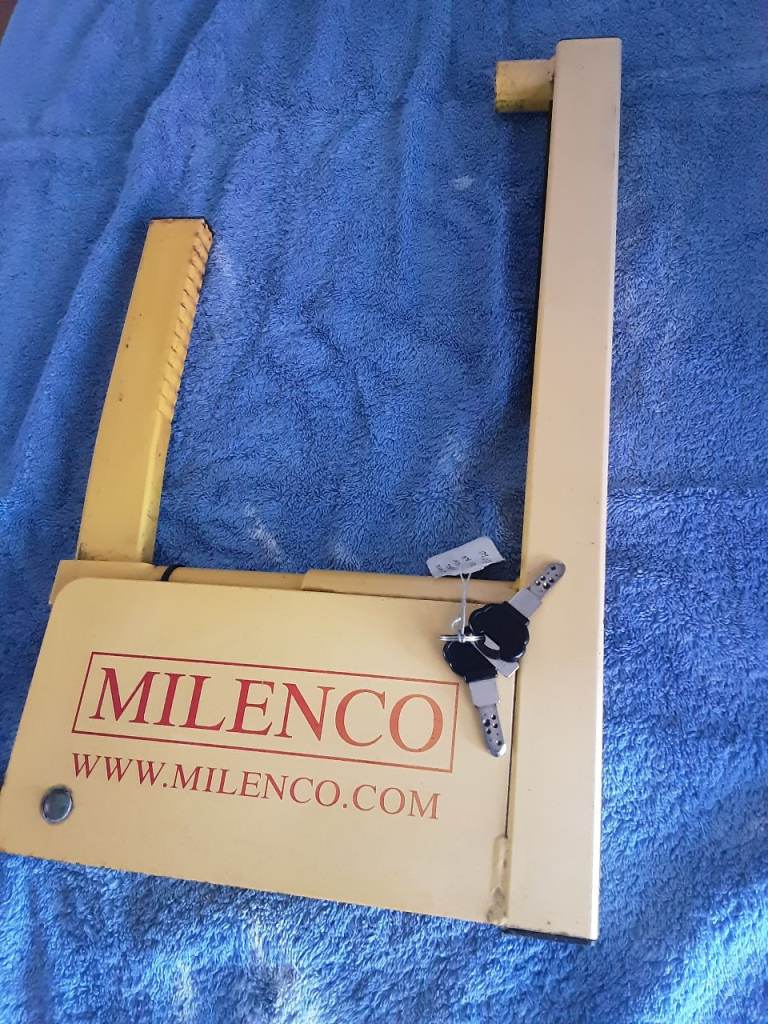 Milenco Wheel Lock