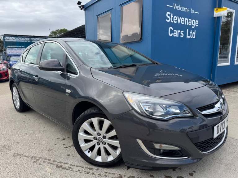 2013 Vauxhall Astra 1.6 16v Elite Auto Euro 5 5dr HATCHBACK Petrol Automatic