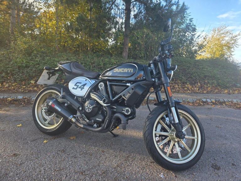 DUCATI SCRAMBLER 800 803 CAFE RACER EURO 4 2019 Petrol Manual in Black