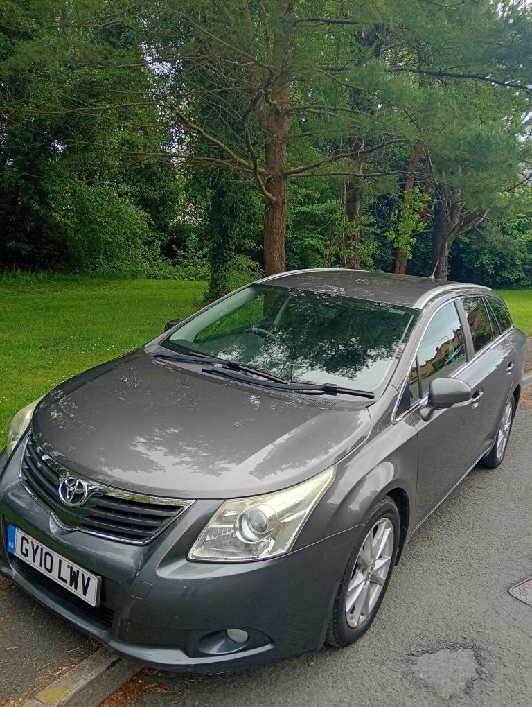 2010 Toyota Avensis 1.8 V-matic TR 5dr ESTATE Petrol Manual