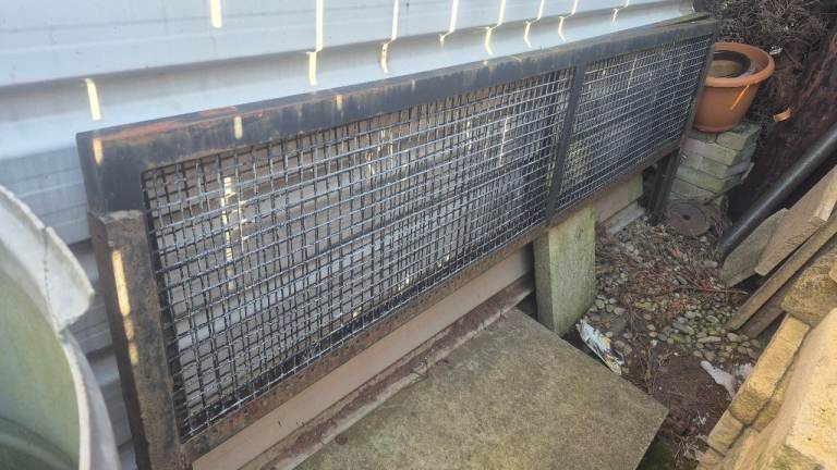 Trailer Mesh sides 