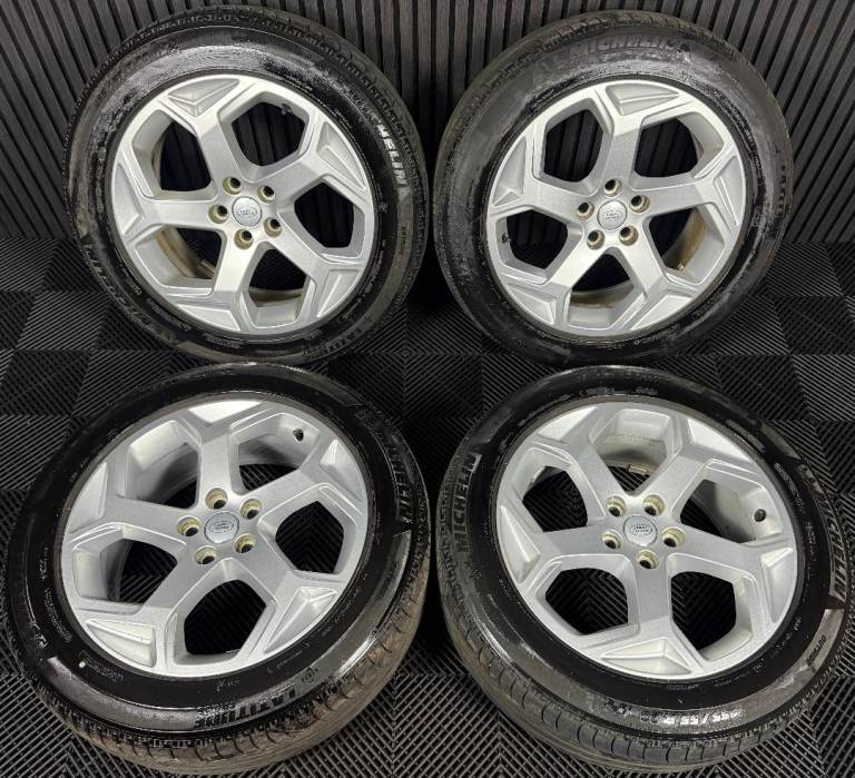 20" GENUINE RANGE ROVER SPORT LAND DISCOVERY 5 VOGUE WHEELS TYRES ALLOYS 