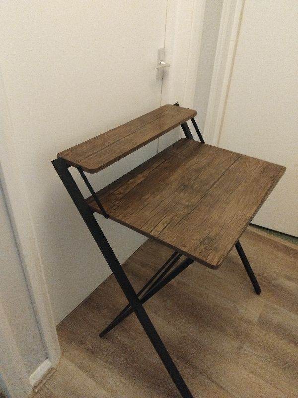 Desk, folding desk, good for laptop, computer etc. 