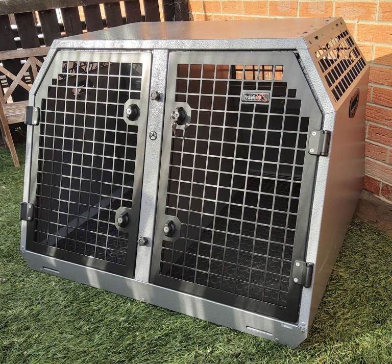 Trans K9 ( B26 ) Transport double dog cage ( Lockable & Crash Tested ) TransK9