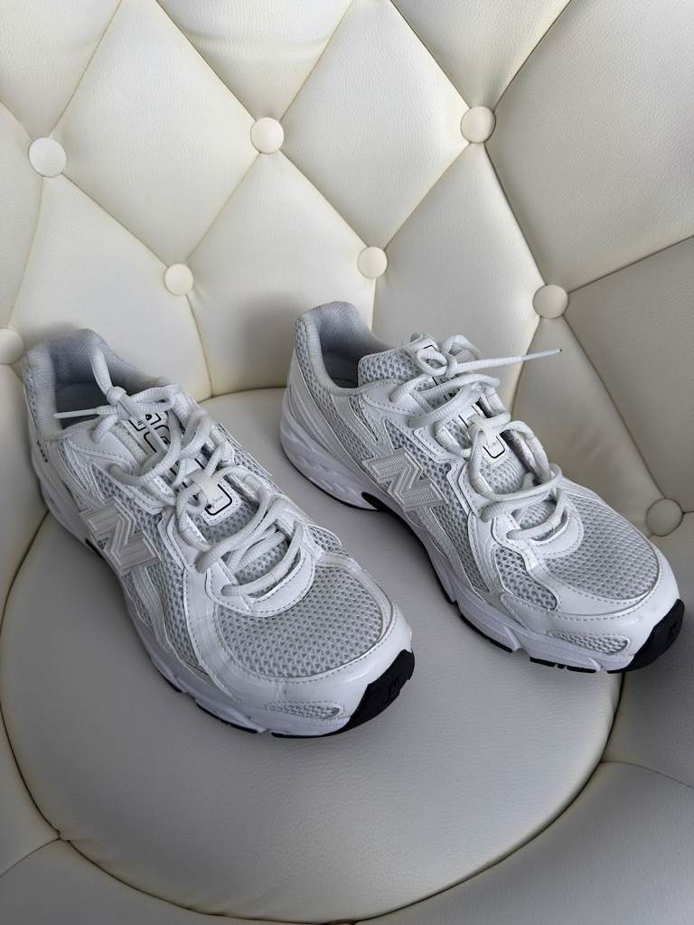New Balance 740