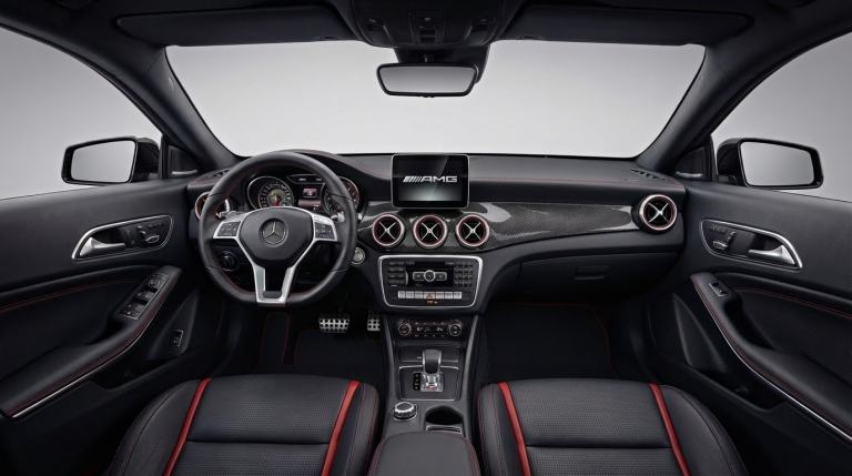 MERCEDES-BENZ GLA CLASS Hatchback GLA 45 AMG 4MATIC Edition 1 + body kit 2015