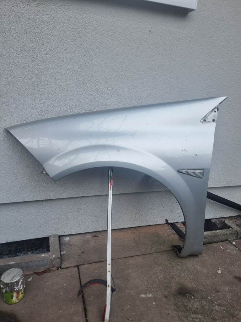 Renault Megane mk2 wing