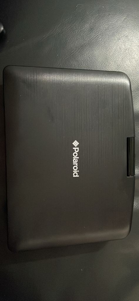 Portable DVD player 
