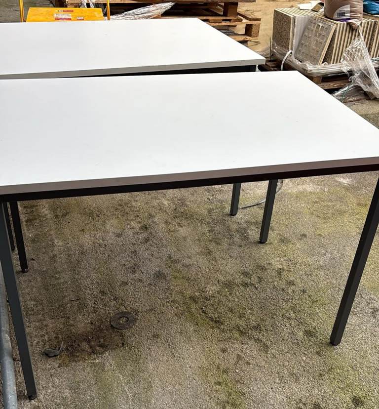 Large Table - Great Condition