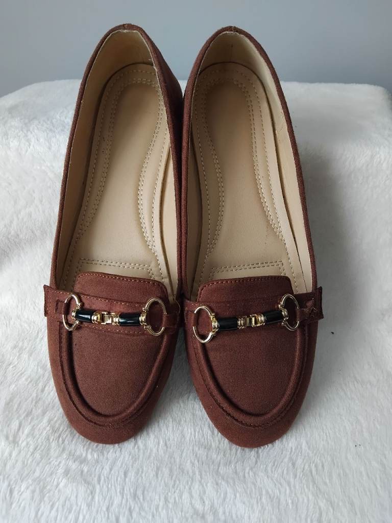 Brown Suede-Look Women's Flats with Gold Buckle Detail, Size 41
