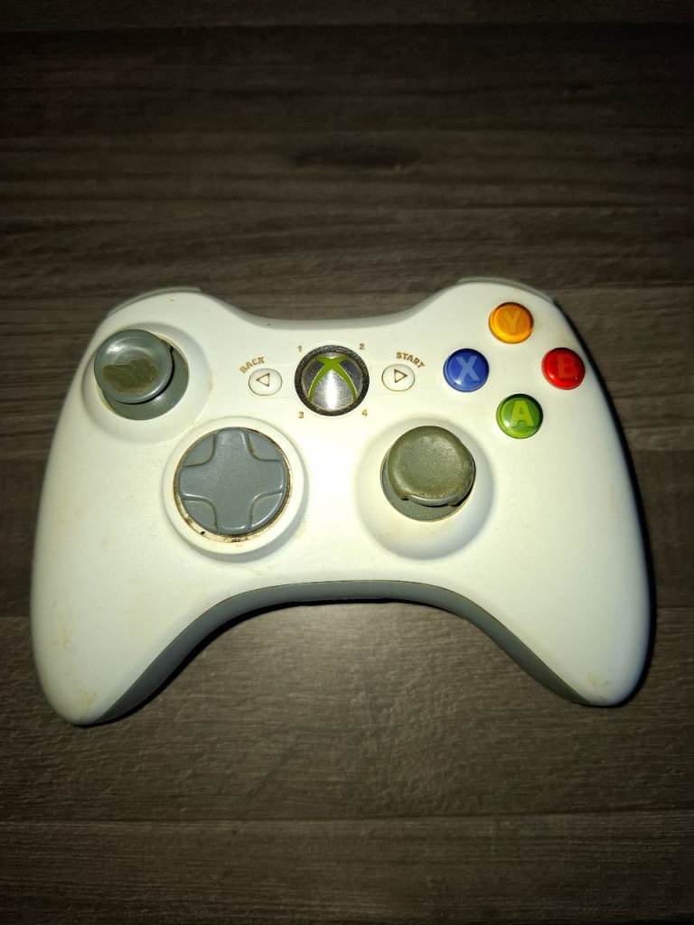 Xbox 360 Wireless Controller – White, Fair Condition