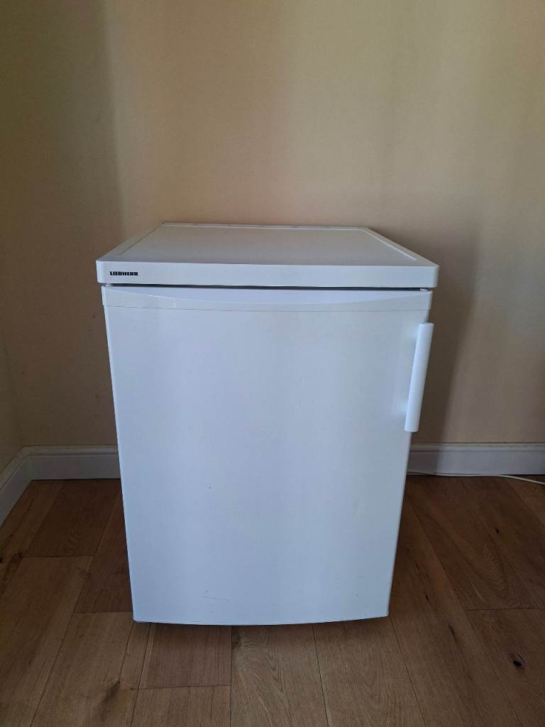 LIEBHERR 60CM UNDER COUNTER FRIDGE FREEZER