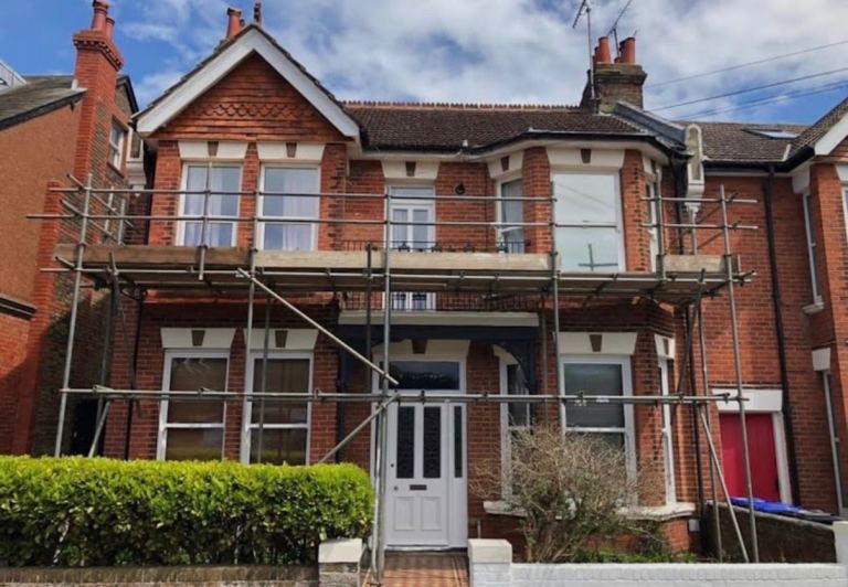 Scaffolding hire/rental - building works/roofing works/access towers/construction/painting/rendering