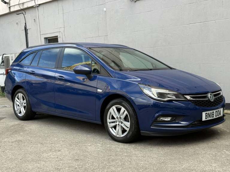 2018 Vauxhall Astra 1.6 CDTi ecoTEC BlueInjection Tech Line Nav Estate Diesel Manual
