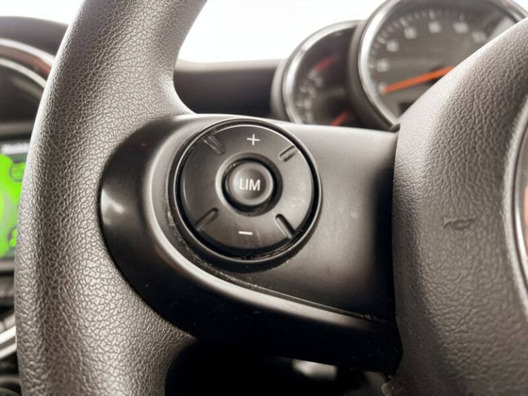 2020 MINI Hatch 1.5 One Classic II 3dr Auto HATCHBACK PETROL Automatic