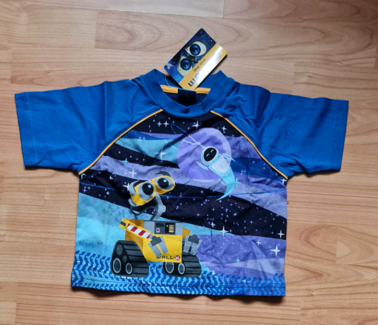 Disney PIXAR WALL•E T-shirt - clothes / clothing