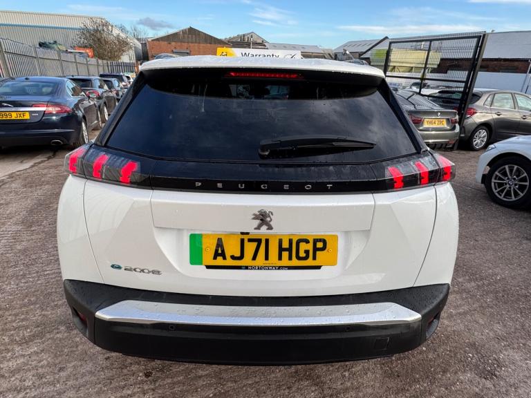 2022 Peugeot 2008 100kW Allure Premium 50kWh 5dr Auto HATCHBACK Electric Automatic