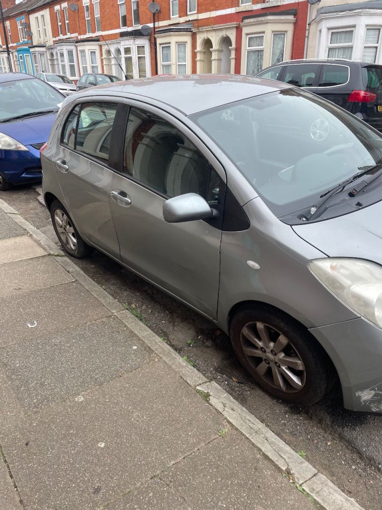 2007 Toyota Yaris automatic 