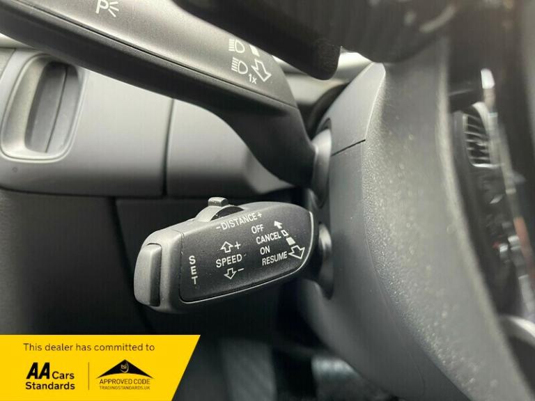 Audi A4 Avant 2015 2.0 TSFI S LINE AUTO PETROL