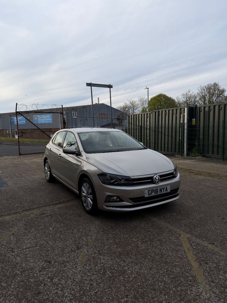 Volkswagen Polo SEL 2018