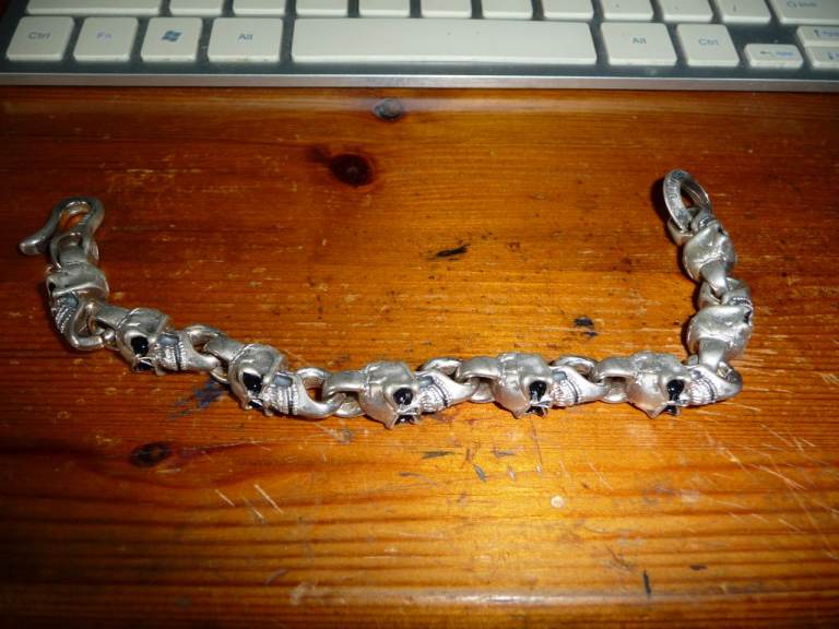 image for harley davidson solid silver scull bracelet heavy 86 grms 