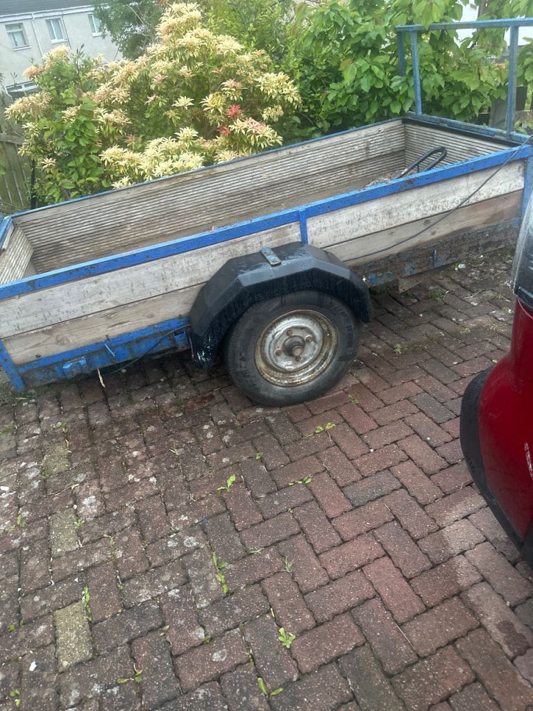 For sale 6x4 bike  trailer