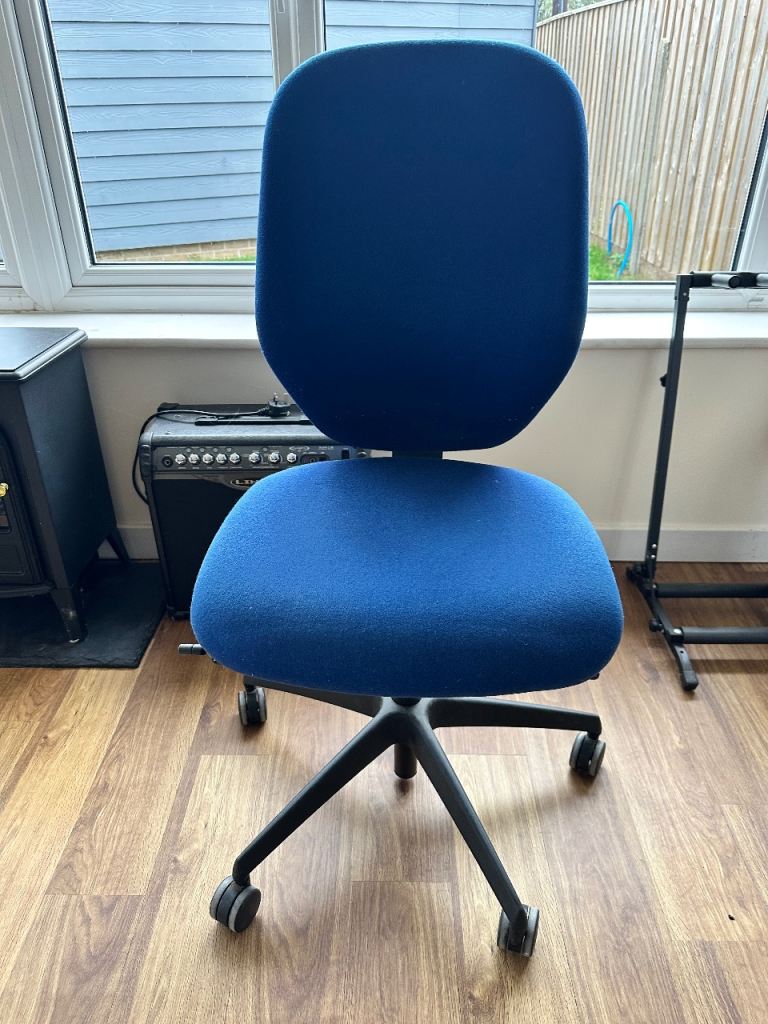 Office chair fully working 