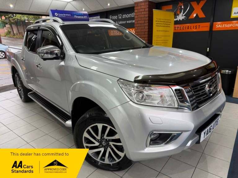 No Vat, 16 reg Nissan Navara 2.3 Dci Tekna 6 spd, electric sunroof, roller cover