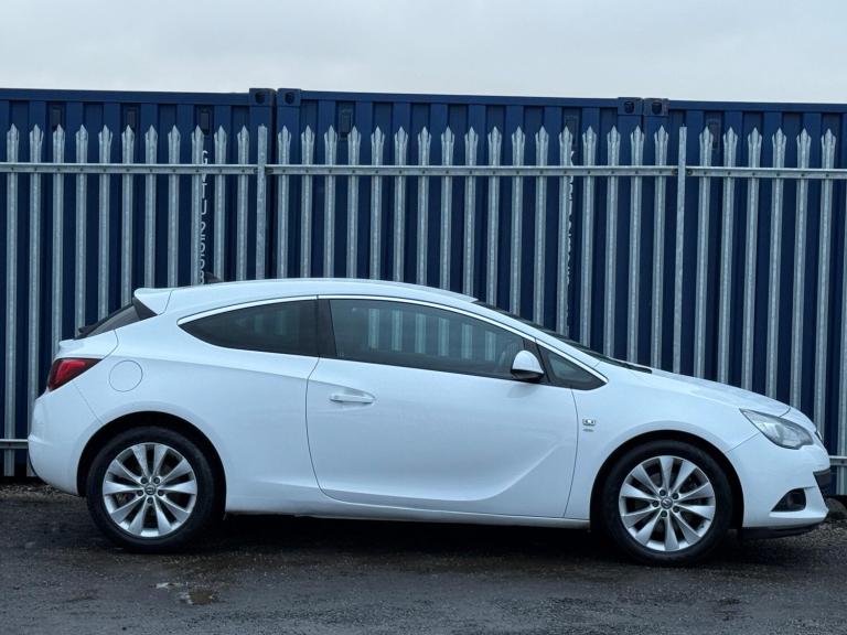 2015 Vauxhall Astra GTC 1.4T 16V 140 SRi 3dr HATCHBACK PETROL Manual