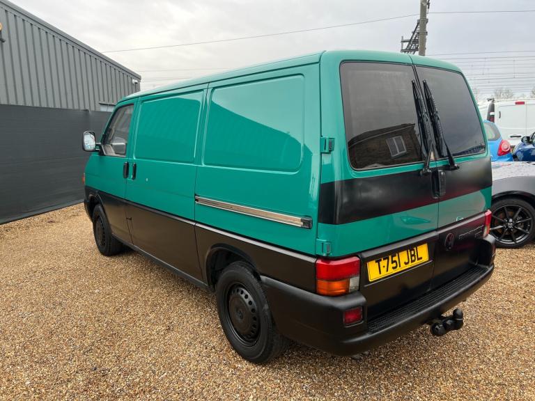 1999 Volkswagen Transporter 1.9 Transporter T4 NA Diesel Manual