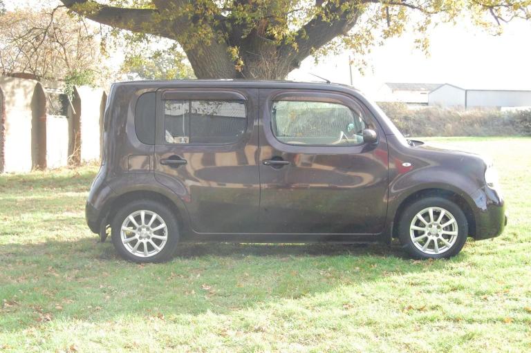 NISSAN CUBE 1.5 AUTOMATIC 2013 Petrol Automatic in Purple