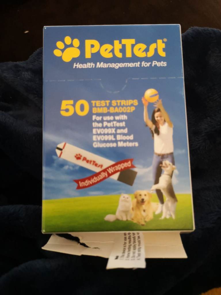 Test strips for diabetic pet