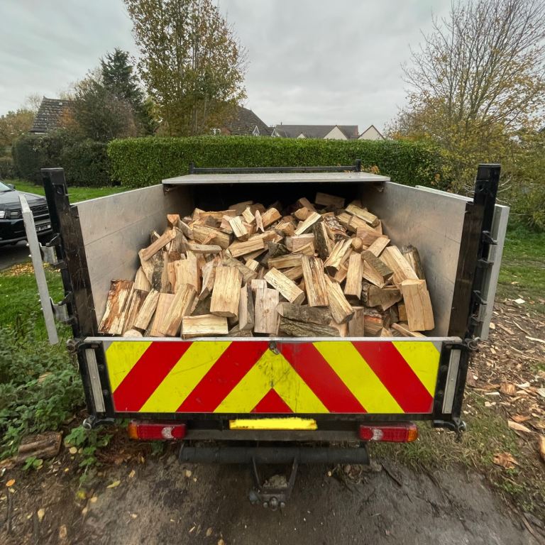 Seasoned tonne bags of chopped fire wood - DELIVERED