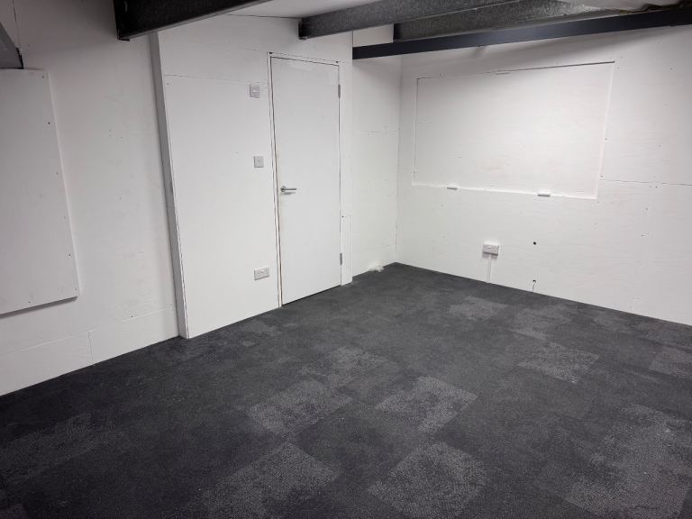 Office / Art Studio Rental Earlsfield SW17