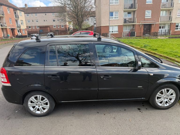 Vauxhall Zafra design 1.6 petrol 