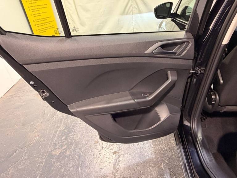 2022 72 VOLKSWAGEN T-CROSS 1.0 TSI SEL SUV 5DR PETROL MANUAL EURO 6 (S/S) (110 P