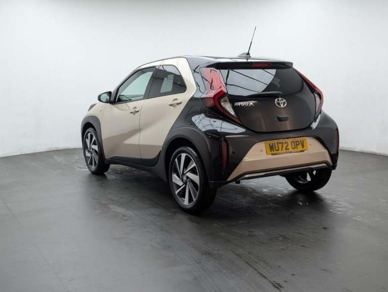 2022 Toyota Aygo X 1.0 VVT-i Exclusive Hatchback 5dr Petrol x-shift Euro 6 (s/s) (72 ps) NAVIG HA...
