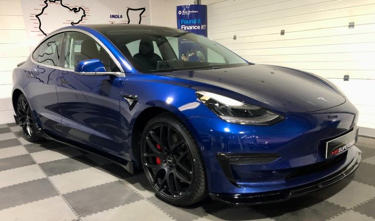 2019 Tesla Model 3 Performance AWD 4dr [Performance Upgrade] Auto SALOON Electric Automatic
