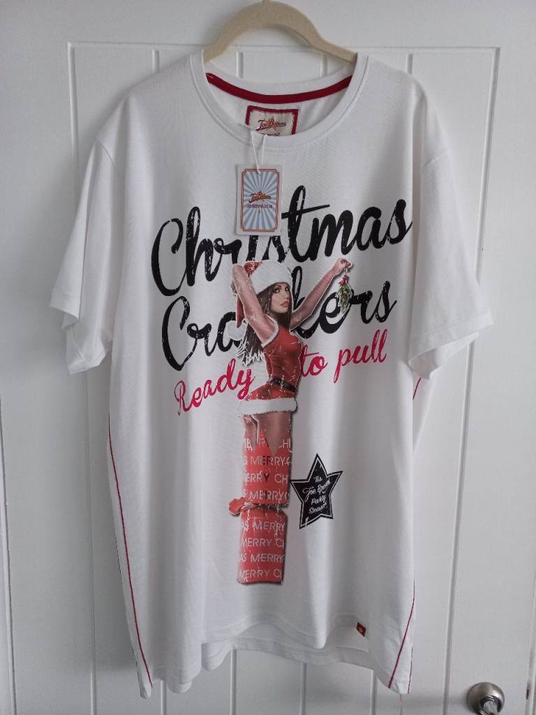 image for NEW JOE BROWNS CHRISTMAS TSHIRT-XL (PROCEEDS TO GUIDE DOGS )